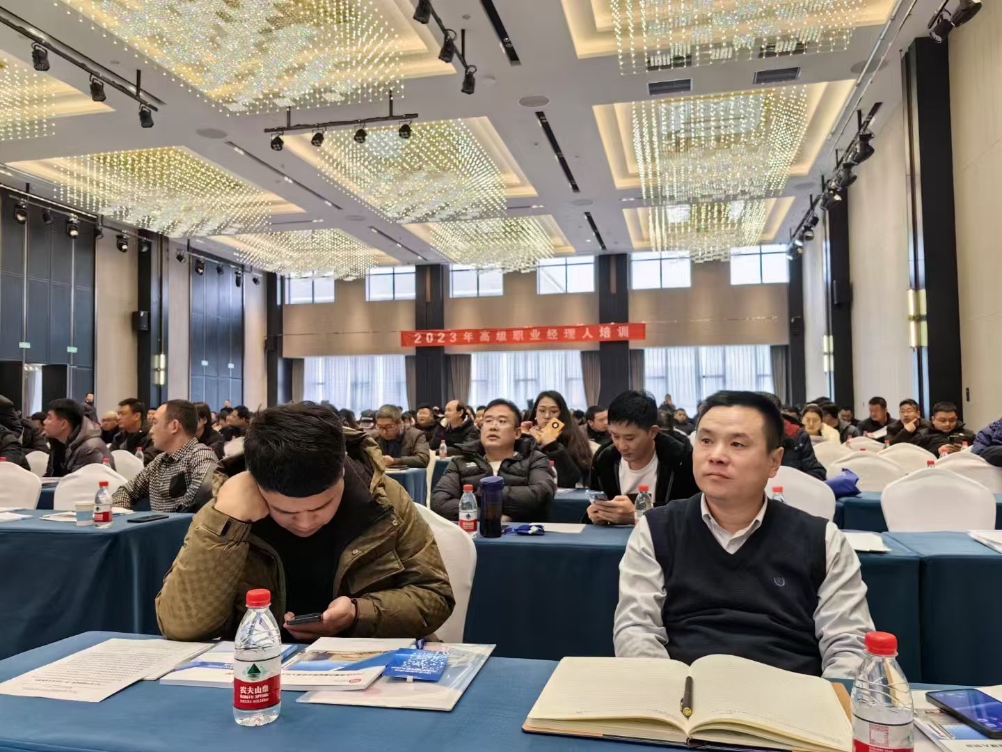 图1.jpg